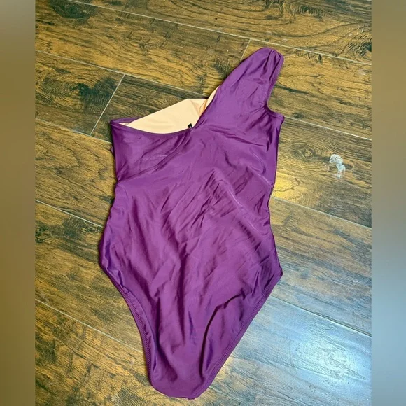 J. Crew Ruched One-Shoulder One-Piece
Swimsuit Iris Purple 14 UPF 50 Padding - Picture 10 of 12
